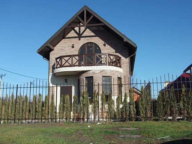 ст. Пластуновская дома Краснодарский край