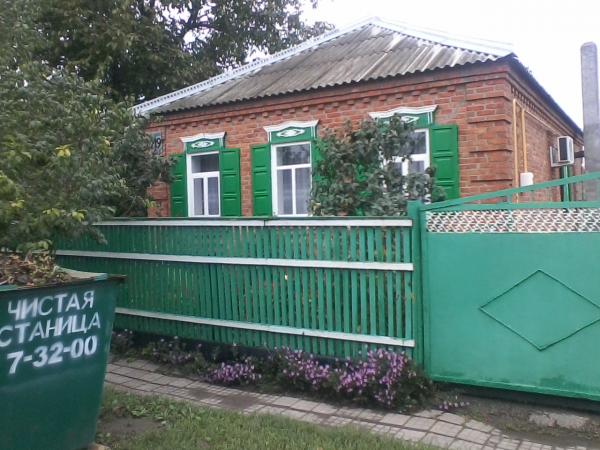ст. Ленинградская дома Краснодарский край