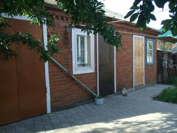 ст. Брюховецкая дома Краснодарский край