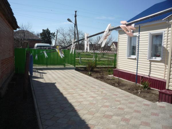 село Белая Глина дома Краснодарский край
