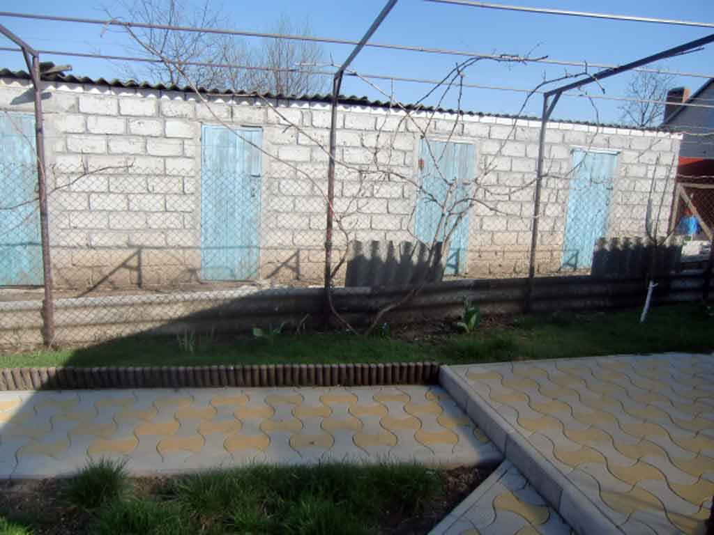 ст. Ленинградская дома Краснодарский край