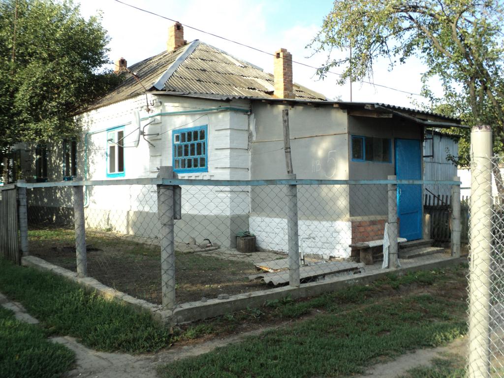 ст. Ленинградская квартиры в Краснодарском крае купить